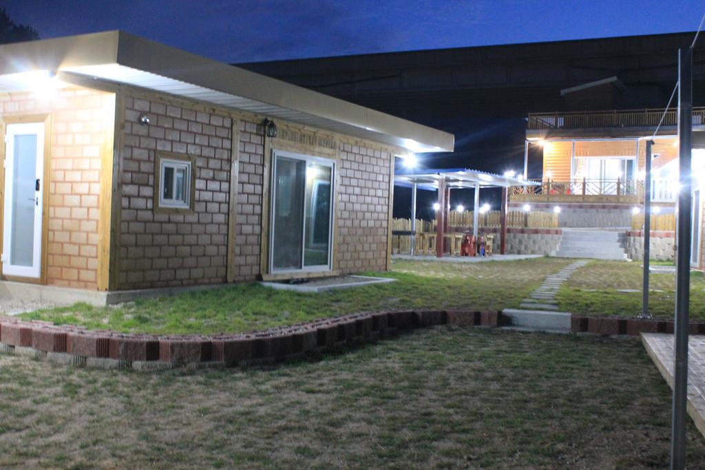 Tobang Red Clay Pension P'ohang Exterior foto